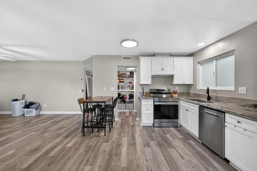 1817 Grand Ave UNIT 11, Escondido, CA, 92027