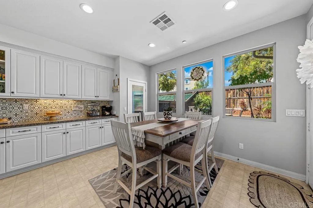 Photo #5: PTP2602289 Listing: Photo #5