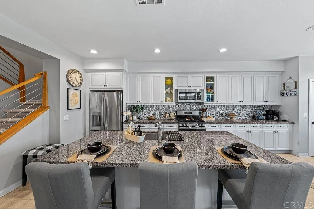 Photo #2: PTP2602289 Listing: Photo #2