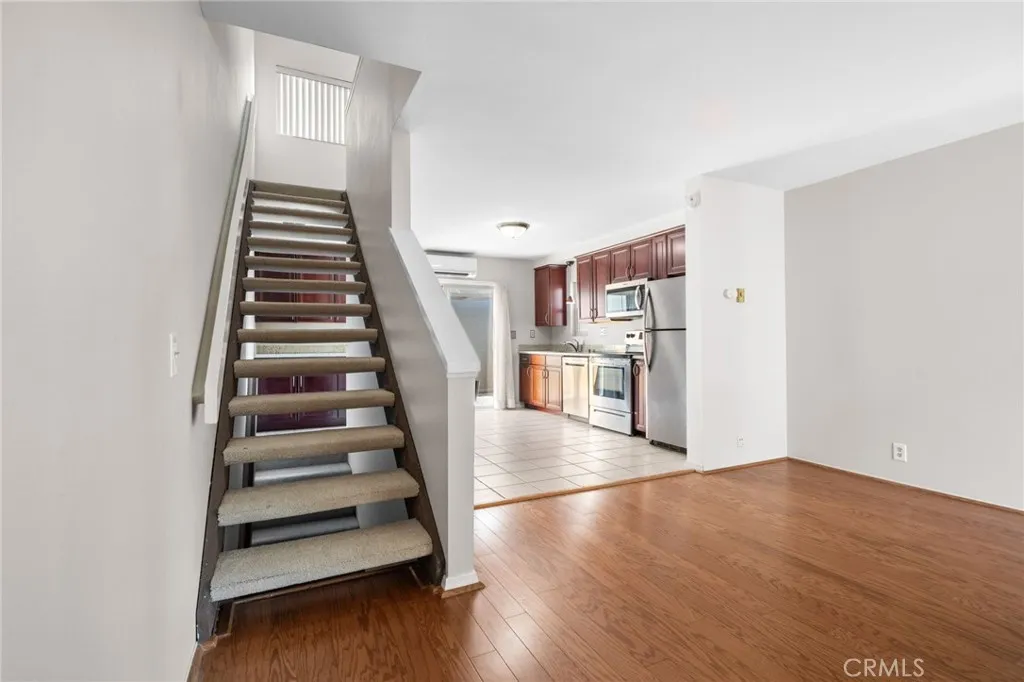 https://cdn.realtyfeed.com/cdn/127/306676098/b9053115cf9c74e561d34c4395e61327.webp