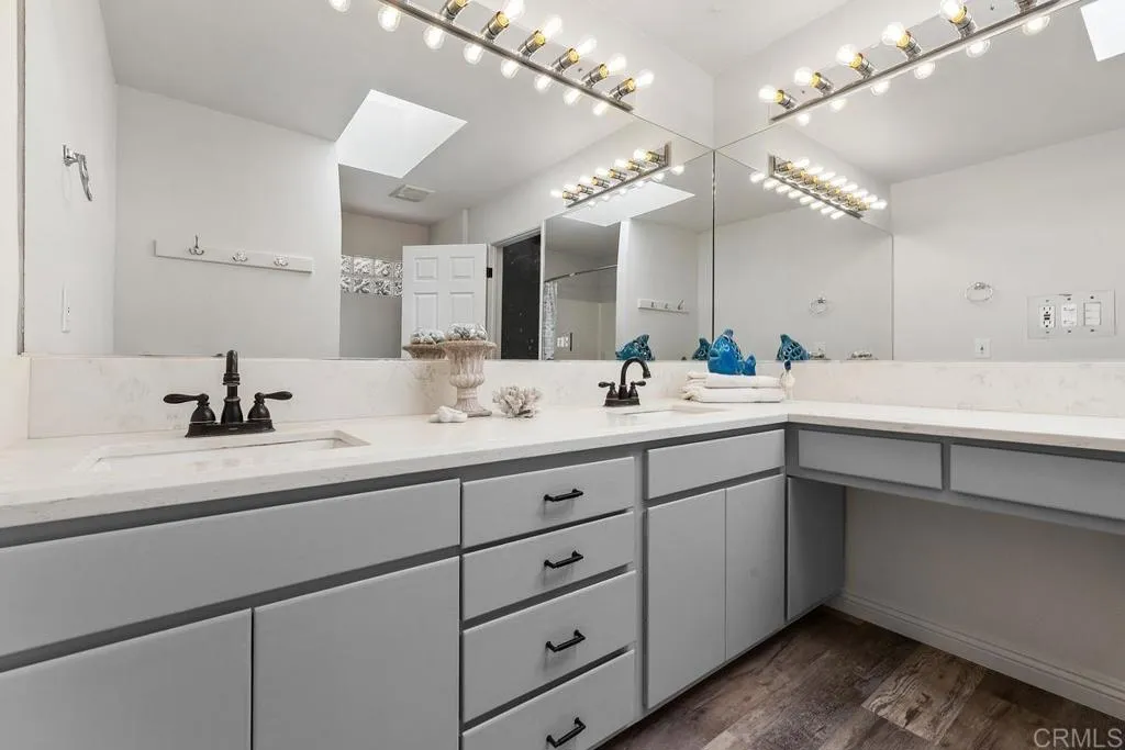 https://cdn.realtyfeed.com/cdn/127/306676152/bf84de1c87afed0a71358f7b8377564d.webp