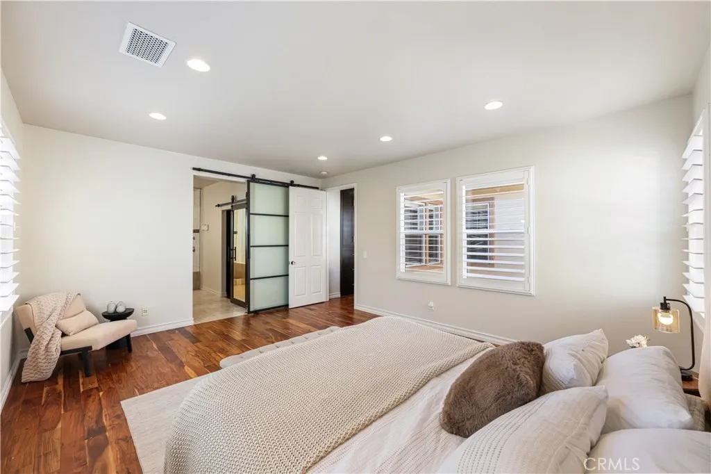 https://cdn.realtyfeed.com/cdn/127/306676171/7136653220a3e960d0a2e90753db9d04.webp