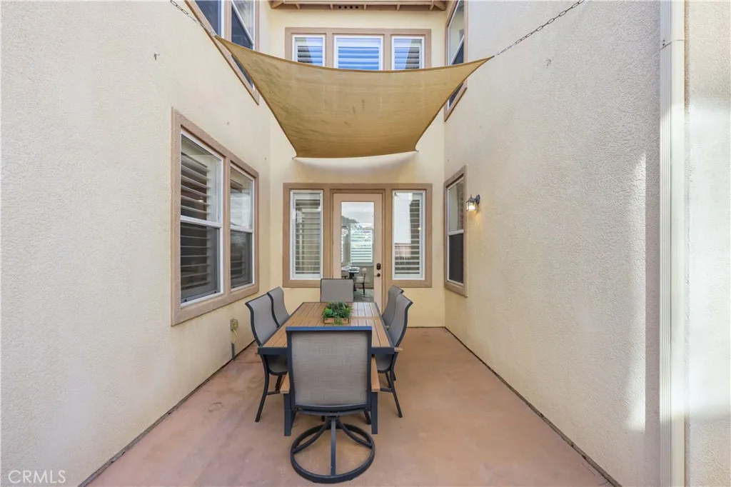 https://cdn.realtyfeed.com/cdn/127/306676171/8fbd65f46f9003945eddfe698ba74137.webp