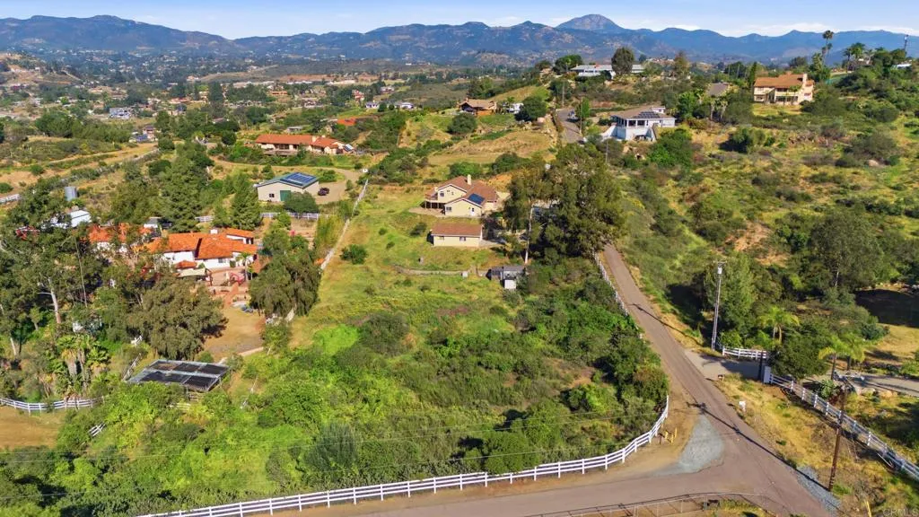 https://cdn.realtyfeed.com/cdn/127/306676194/bd0892b39d3e805b8caf2b7585703a56.webp