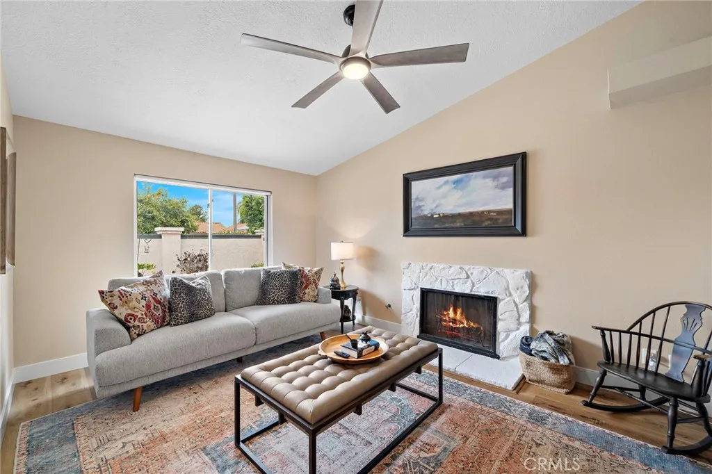 https://cdn.realtyfeed.com/cdn/127/306676302/5cf6ac4ad599ee5deb8f49c40a87fe2e.webp