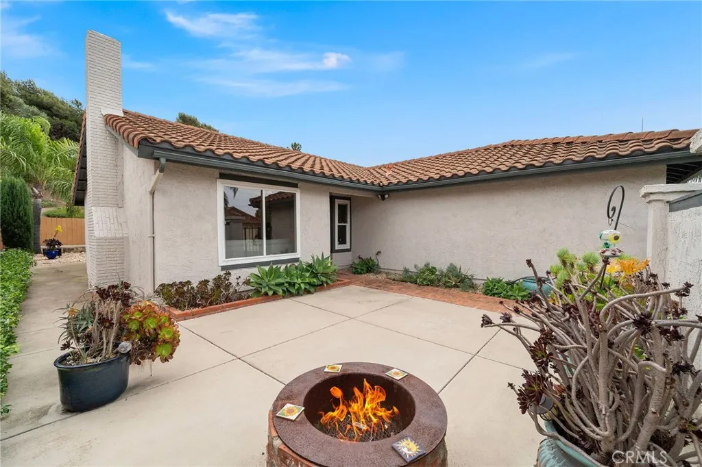 https://cdn.realtyfeed.com/cdn/127/306676302/e7ea47dea007040f9615ce12dd3174ec.webp
