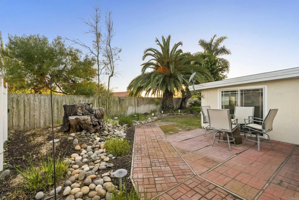 https://cdn.realtyfeed.com/cdn/127/306676308/871544f27e248b23b90131521114b89f.webp