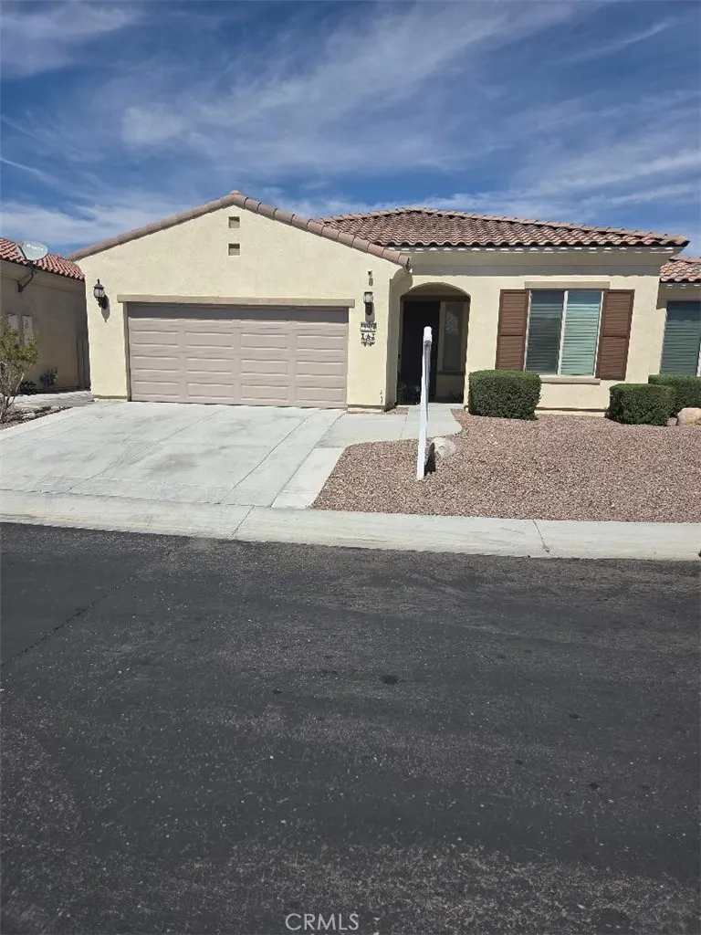 Apple Valley, CA 92308