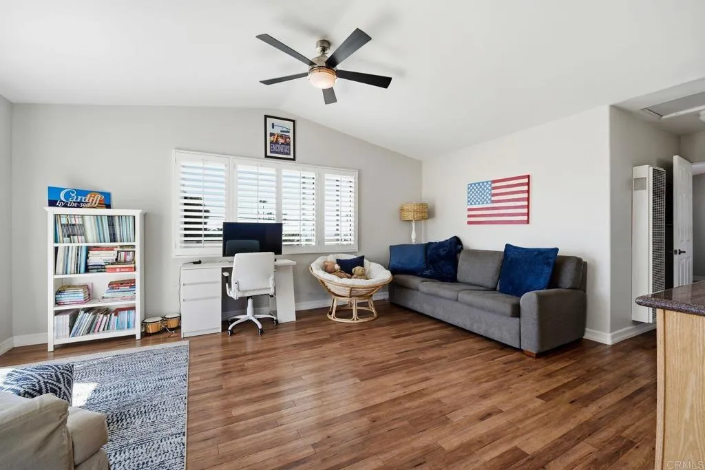 https://cdn.realtyfeed.com/cdn/127/306676371/4c3d0f73987e56cd38b26bbd576bca0b.webp