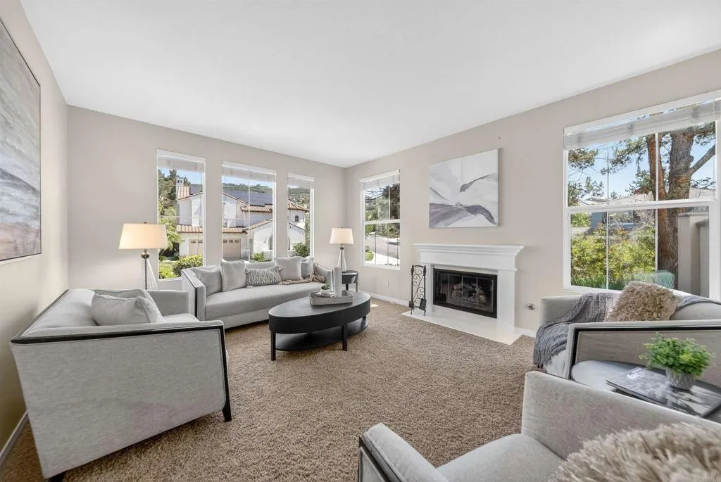 https://cdn.realtyfeed.com/cdn/127/306676374/12518095e7a0a53b3f77a34a649a83e4.webp