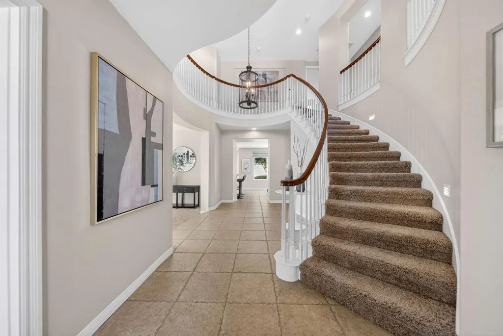 https://cdn.realtyfeed.com/cdn/127/306676374/586580ed00f8642957e2c9418c275dfa.webp