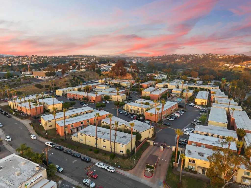 https://cdn.realtyfeed.com/cdn/127/306676389/4bda35d47a30b24b36375f8a386184e4.webp