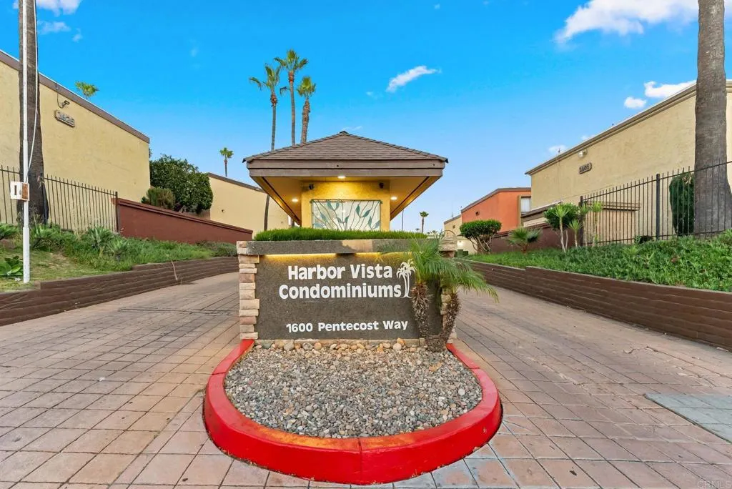 https://cdn.realtyfeed.com/cdn/127/306676389/f876392a66a0bd57b396e947666dc027.webp