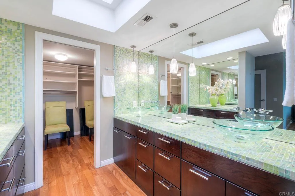 Photo #26: NDP2602876 Listing: Photo #26