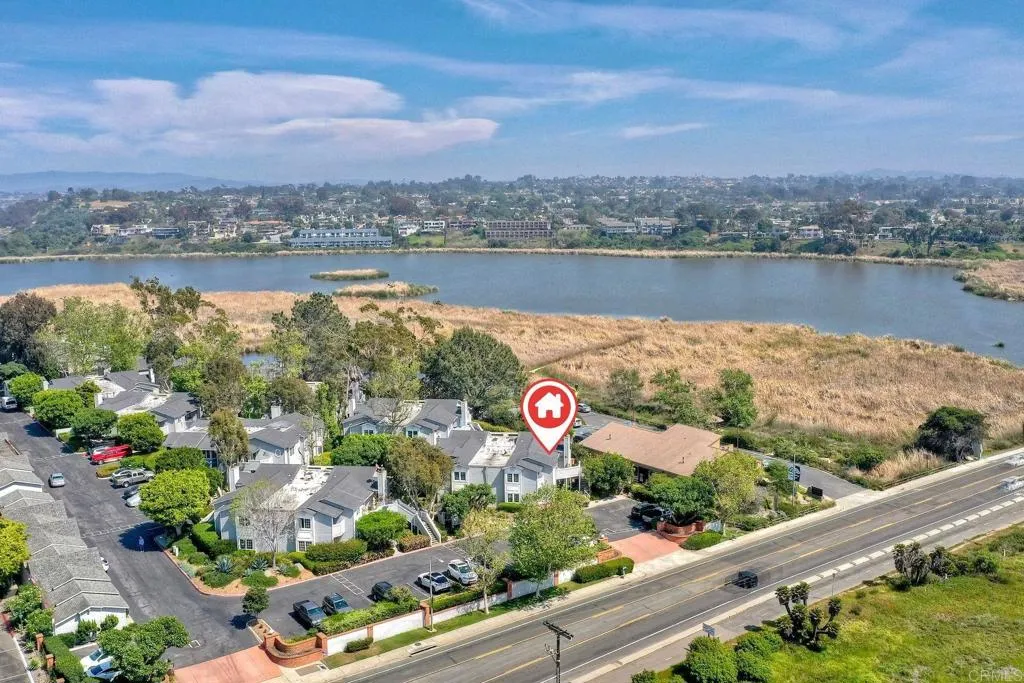 https://cdn.realtyfeed.com/cdn/127/306676400/94d0828854d5b608ff9a88a52739f8d1.webp