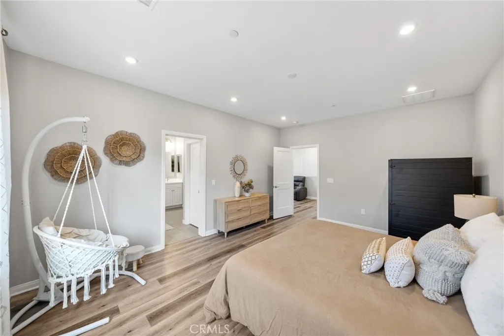 https://cdn.realtyfeed.com/cdn/127/306676447/173ccfc79abe8bed4ff7a1eb316962e6.webp