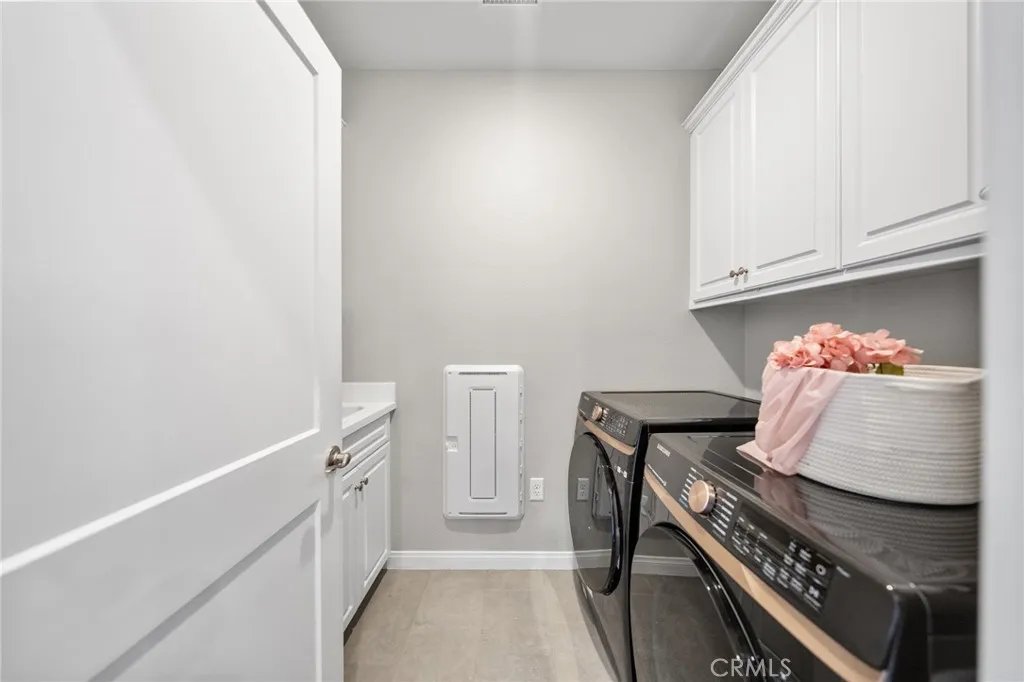 https://cdn.realtyfeed.com/cdn/127/306676447/3f6448d2a4ec137da0ad153138ad5dd6.webp