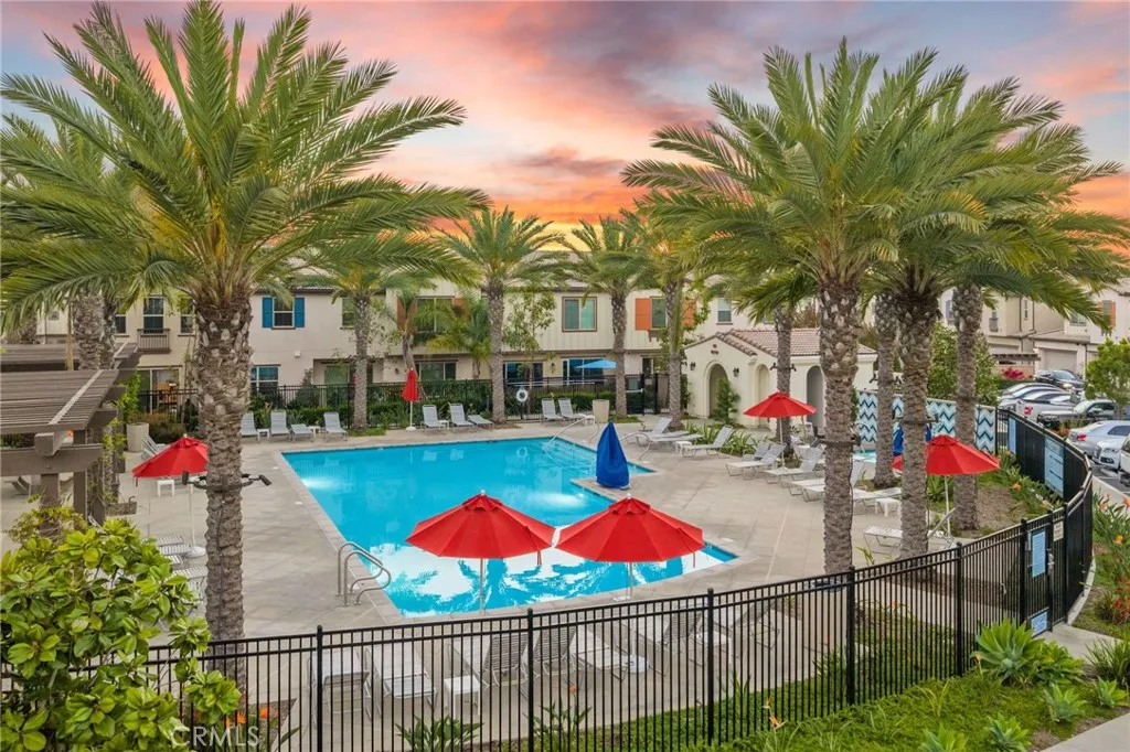 https://cdn.realtyfeed.com/cdn/127/306676447/851a46684119cae4aa9b54b0ed6b133c.webp