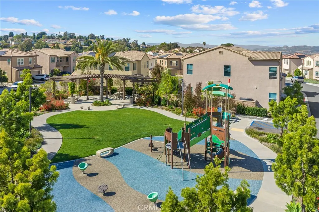 https://cdn.realtyfeed.com/cdn/127/306676447/915d8398fc4f409456292b1a92e9e6bc.webp