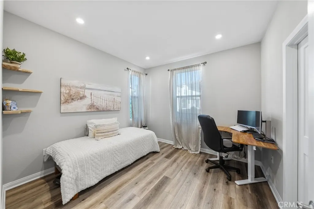 Photo #24: ND26035168 Listing: Photo #24