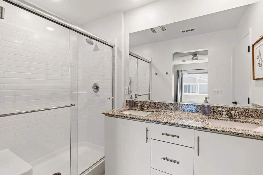 Photo #16: NDP2602878 Listing: Photo #16