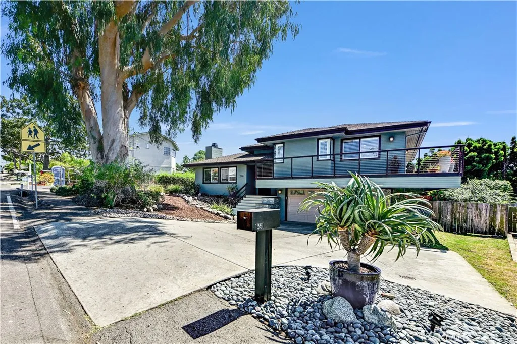 https://cdn.realtyfeed.com/cdn/127/306676475/1adb585e6f35b956f062e23fa9c401a7.webp