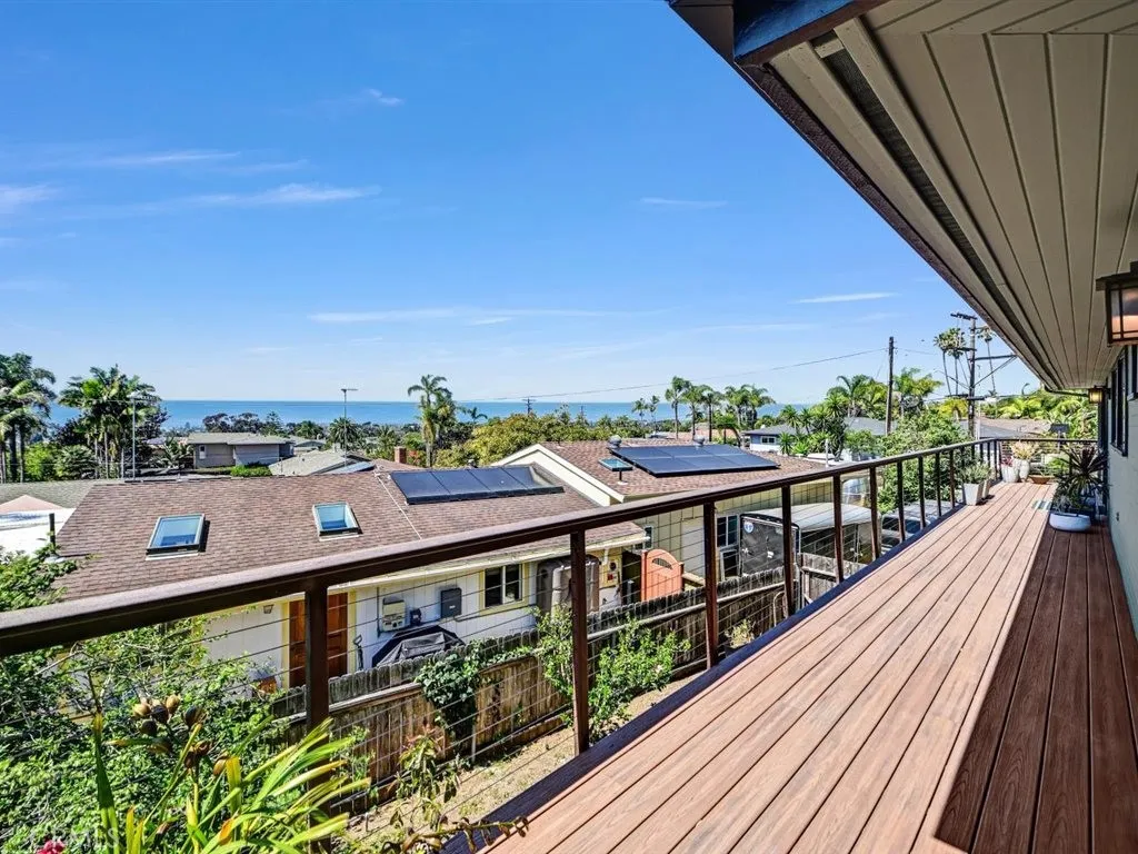 https://cdn.realtyfeed.com/cdn/127/306676475/9f79db685427bb3fe5e17e82a295243c.webp