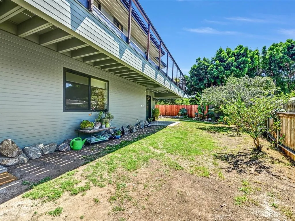 https://cdn.realtyfeed.com/cdn/127/306676475/acb60f51e9bb3d7fe14b1648b8a56ad2.webp