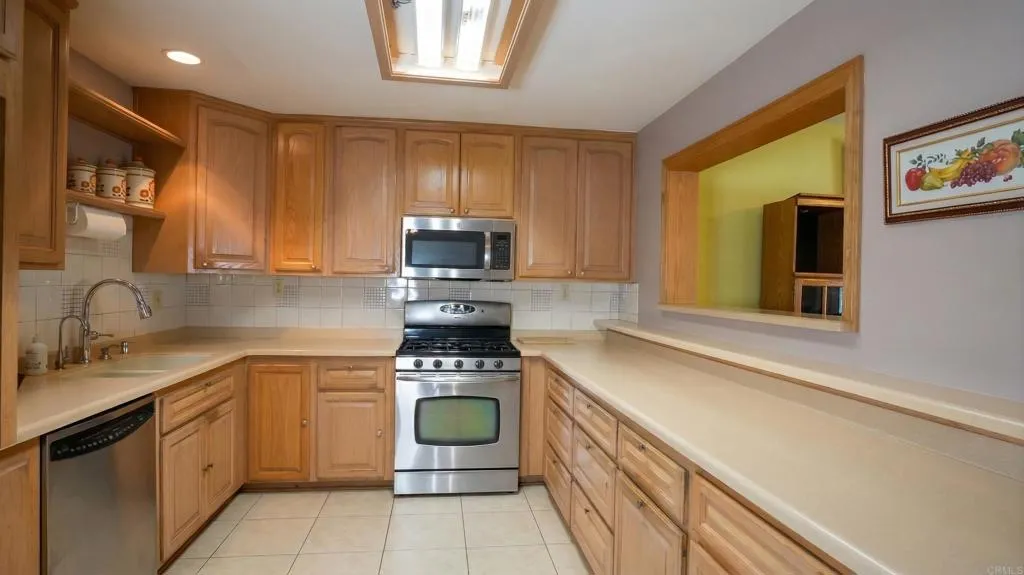 https://cdn.realtyfeed.com/cdn/127/306676478/d923a5a861a192c0a466b71ea6b74b08.webp