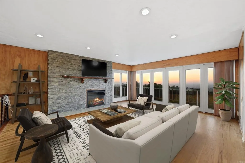 https://cdn.realtyfeed.com/cdn/127/306676506/9b9f428b4d88aff4e5544bc01e4d6f7d.webp