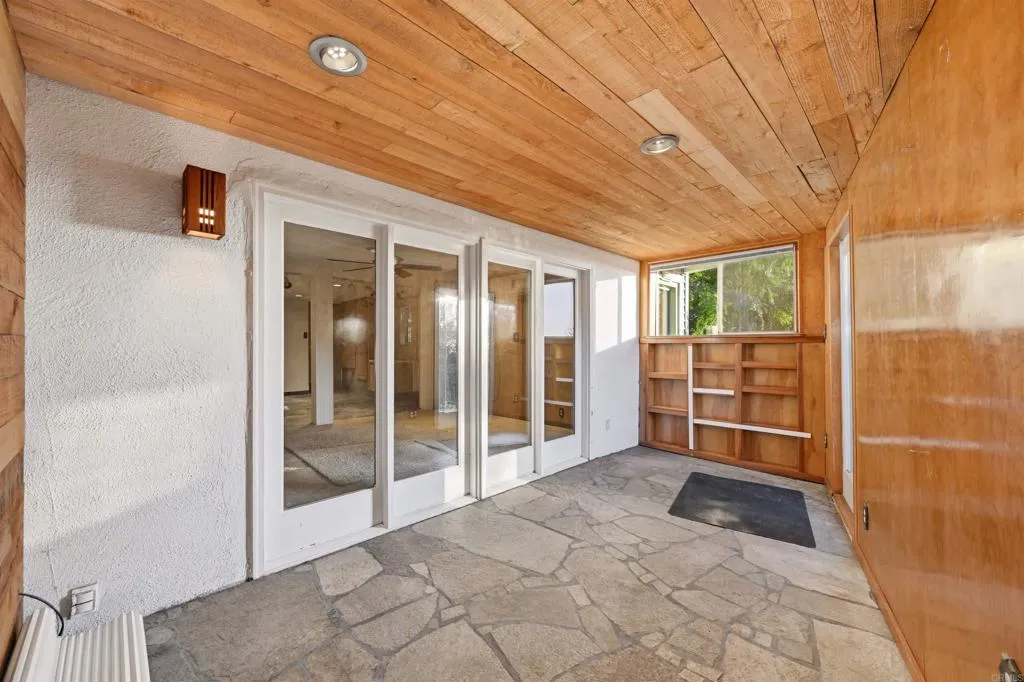 https://cdn.realtyfeed.com/cdn/127/306676506/c723f0021f67d882f7077895758687a3.webp