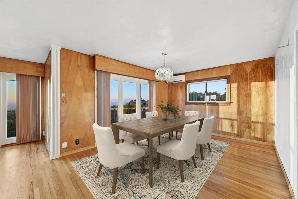 https://cdn.realtyfeed.com/cdn/127/306676506/f13dddb3d658d3ff57da121190a55785.webp