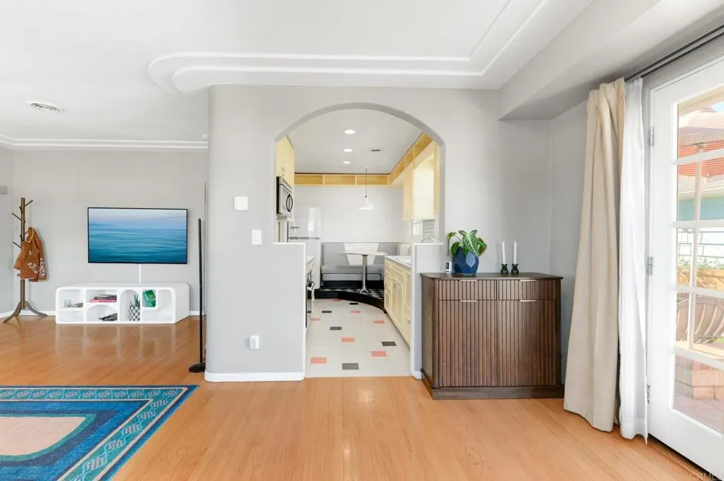 https://cdn.realtyfeed.com/cdn/127/306676580/3893106c0b707edad2a45481ed37f9dc.webp