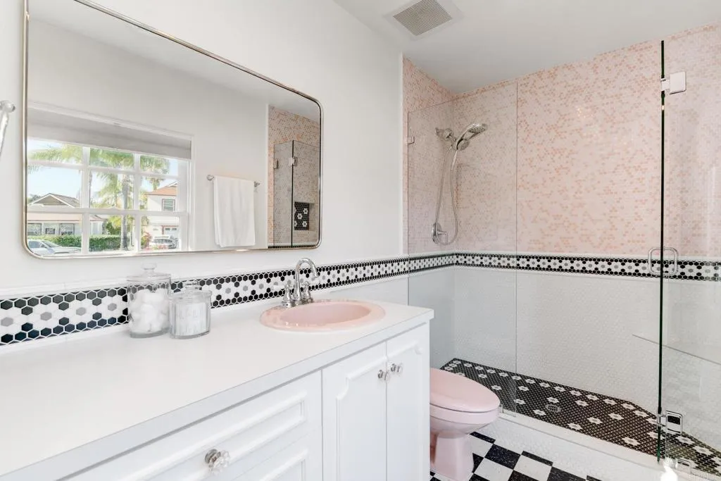 https://cdn.realtyfeed.com/cdn/127/306676580/8a888a979928c9b9bcd835f6d3fb7762.webp