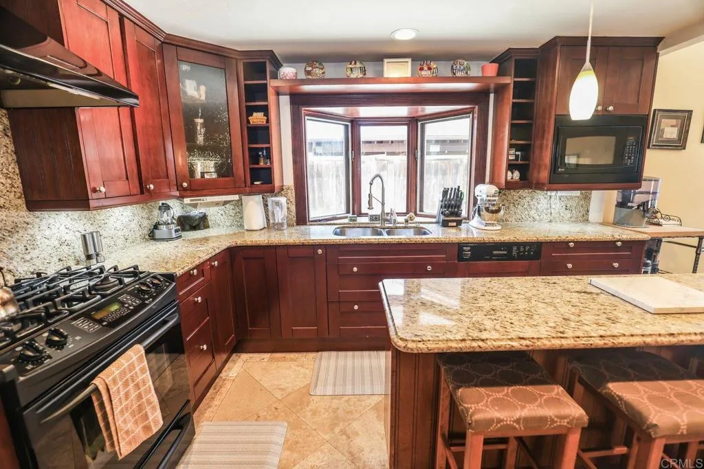 https://cdn.realtyfeed.com/cdn/127/306676700/0a21b1bc914d647a7f2190edfc2a22f3.webp
