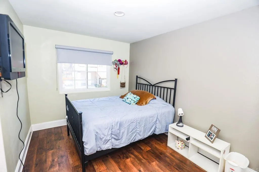 https://cdn.realtyfeed.com/cdn/127/306676700/ffef2385644d1d61d5cb0f6c5cde981b.webp