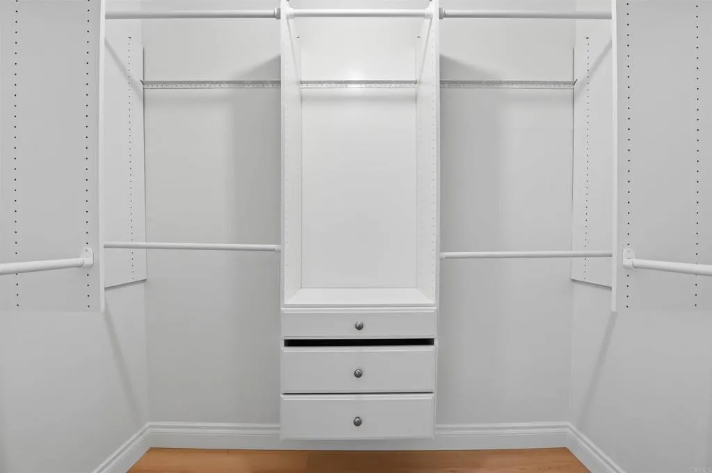 https://cdn.realtyfeed.com/cdn/127/306676702/16a33a14c48c42ac4aa29dd8631b3341.webp