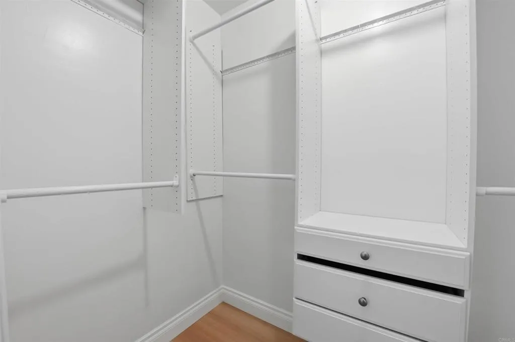 https://cdn.realtyfeed.com/cdn/127/306676702/ecf64ecd09c4ed78072647818391de6a.webp
