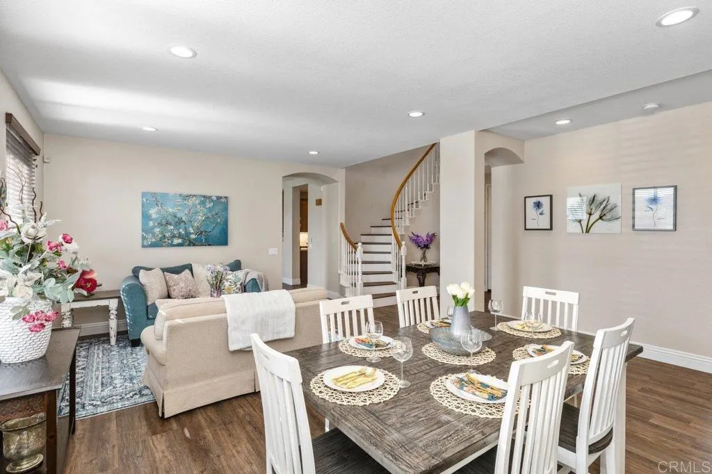 https://cdn.realtyfeed.com/cdn/127/306676738/cd97d48b5603c0671914c9743c77d046.webp