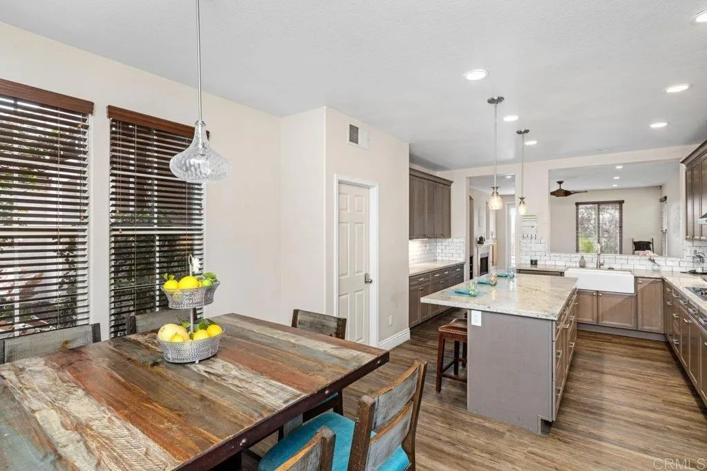 https://cdn.realtyfeed.com/cdn/127/306676738/d0c278c4f7f54018e9f93a5a9f9788b2.webp