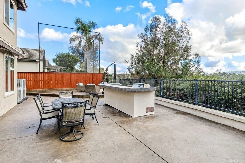 https://cdn.realtyfeed.com/cdn/127/306676738/d7dcc56f96e242aaa5b05cb2ec3bc0bd.webp