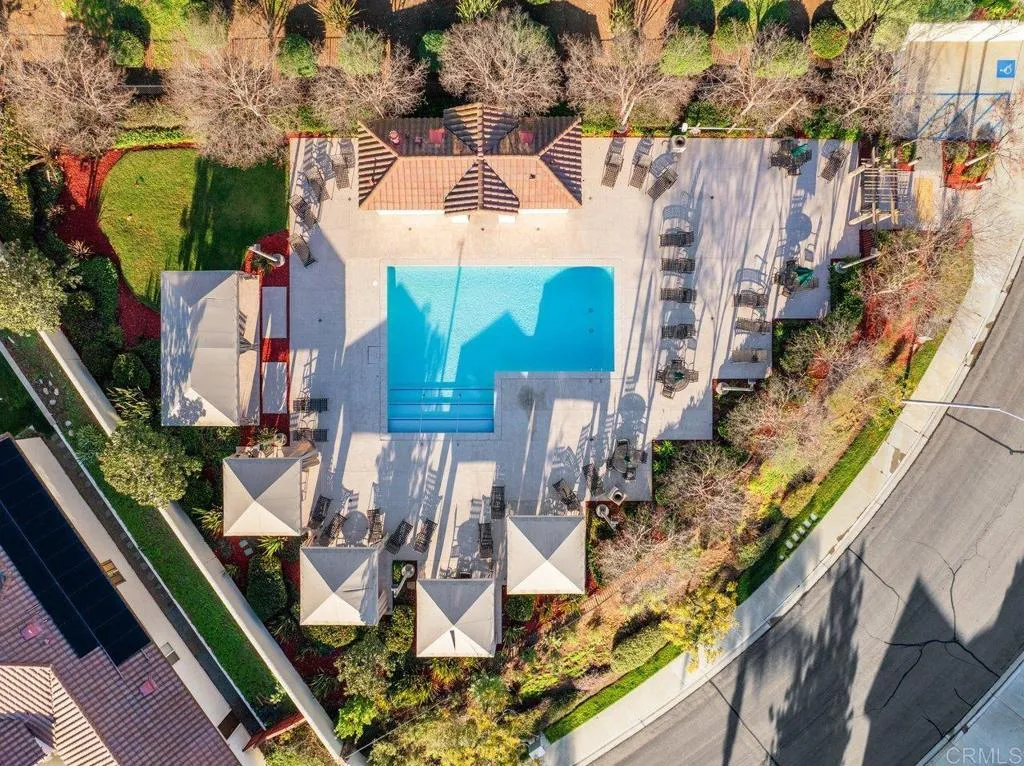 https://cdn.realtyfeed.com/cdn/127/306676738/ddea7d5a4d03a9644415fe889cc9595c.webp