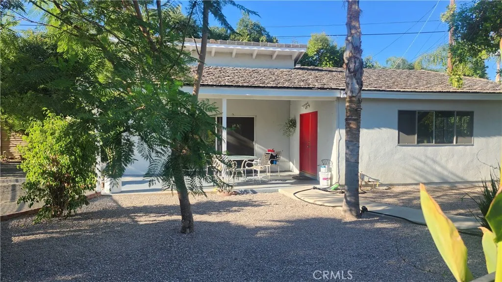 Northridge, CA 91325