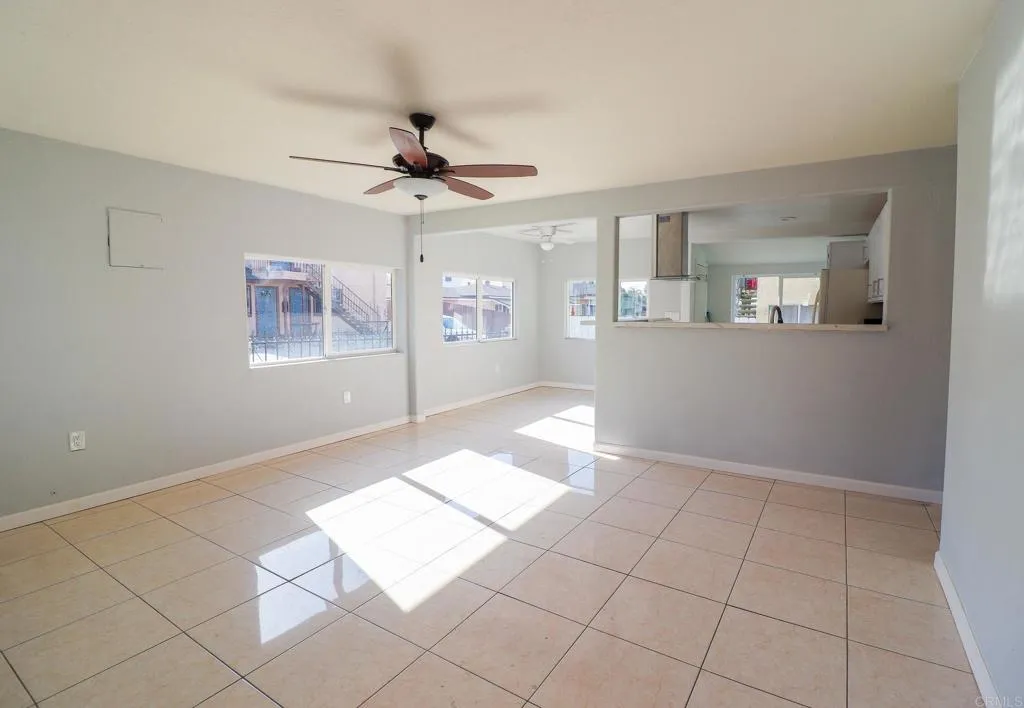 https://cdn.realtyfeed.com/cdn/127/306676756/113980b70b9bcafc2348aad11aa22609.webp