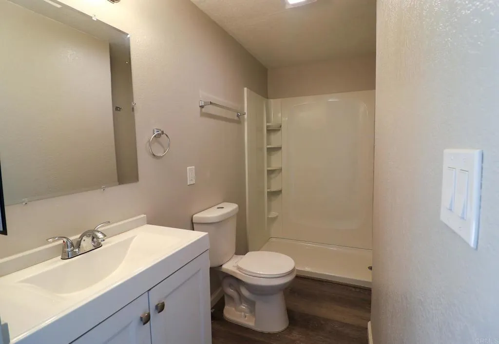https://cdn.realtyfeed.com/cdn/127/306676756/895070449cc64847dadd5608f7926225.webp