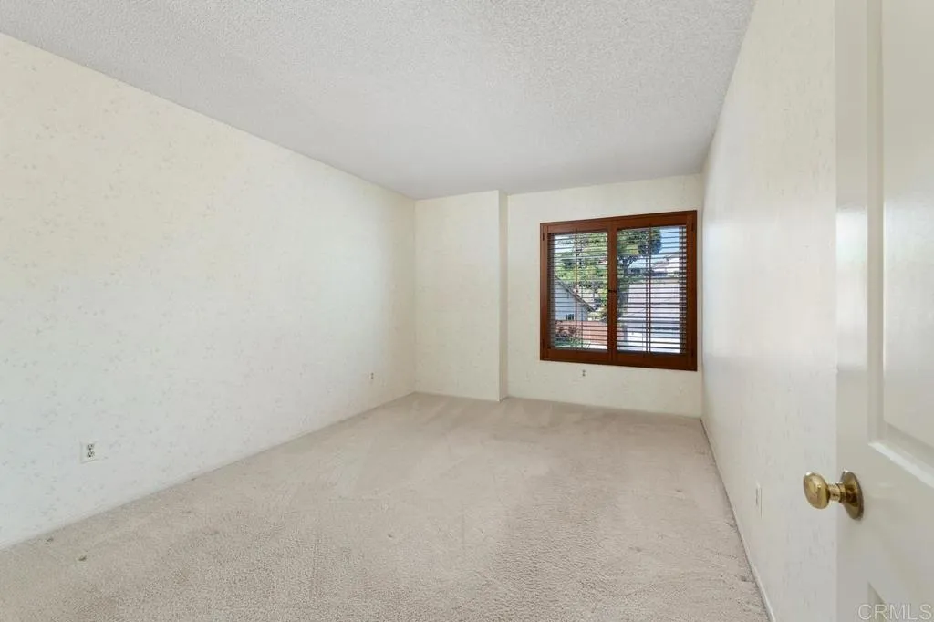 https://cdn.realtyfeed.com/cdn/127/306676799/0dcc264dcc205aa54606aca24d53f95b.webp