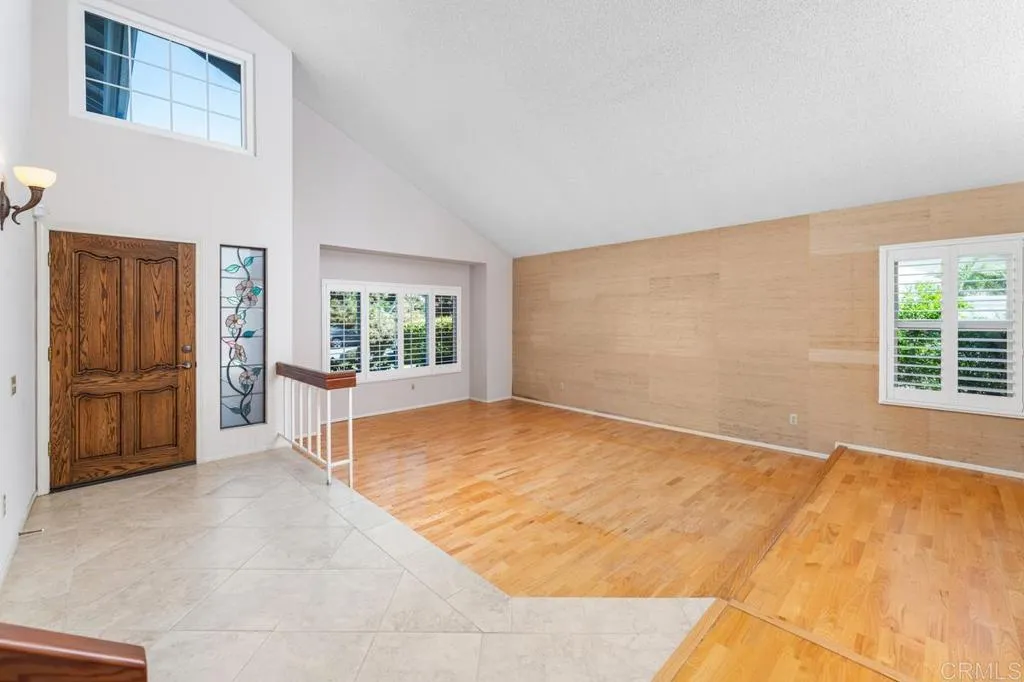 https://cdn.realtyfeed.com/cdn/127/306676799/232fce1b5cf92d3ef25b9cca5edef071.webp