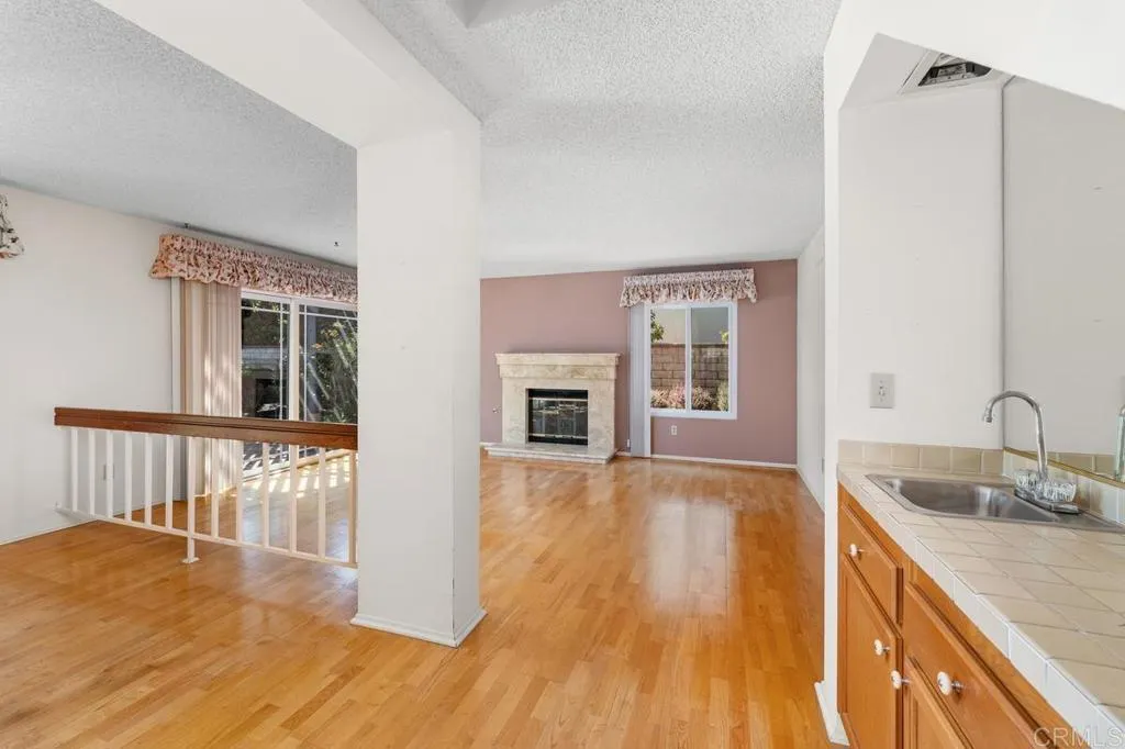 https://cdn.realtyfeed.com/cdn/127/306676799/45995c579ac354753ffd42dfb2fd36c5.webp