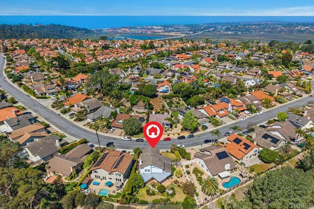 https://cdn.realtyfeed.com/cdn/127/306676799/56a0e23c8e673dc161d3f9e6922f9974.webp