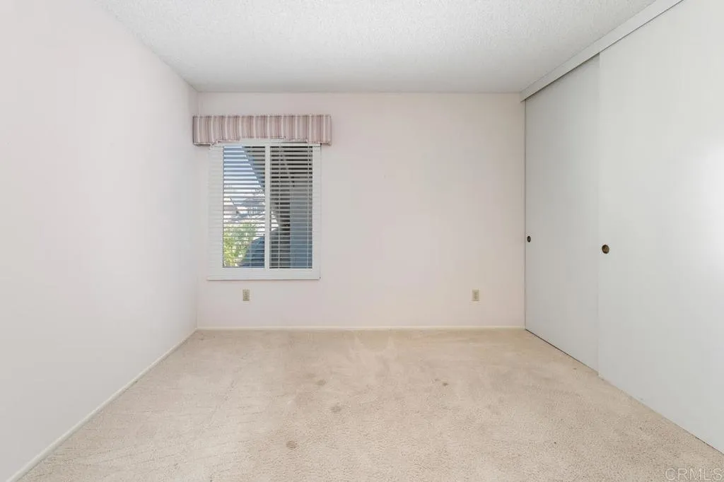 https://cdn.realtyfeed.com/cdn/127/306676799/a05d8ebb9ee53304499c6144e880de0d.webp